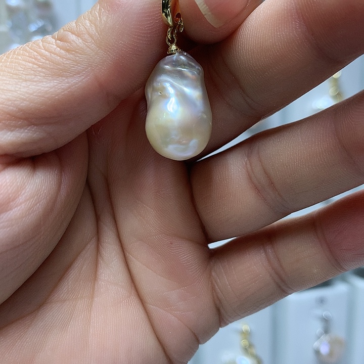 巴洛克未镶嵌淡水珍珠