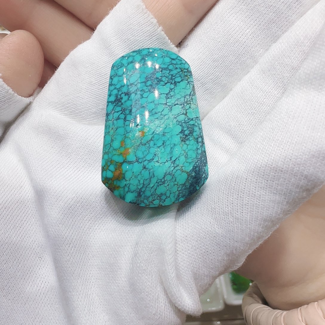 绿松石未镶嵌原矿绿松石