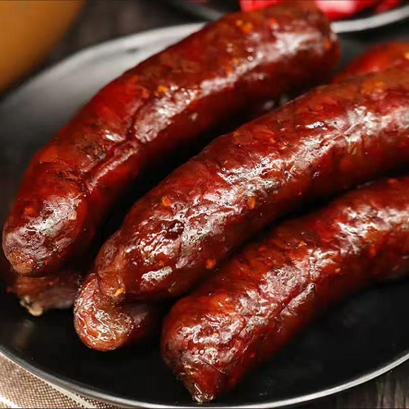 石柱特产麻辣香肠柏树烟熏纯肉手工腊肠