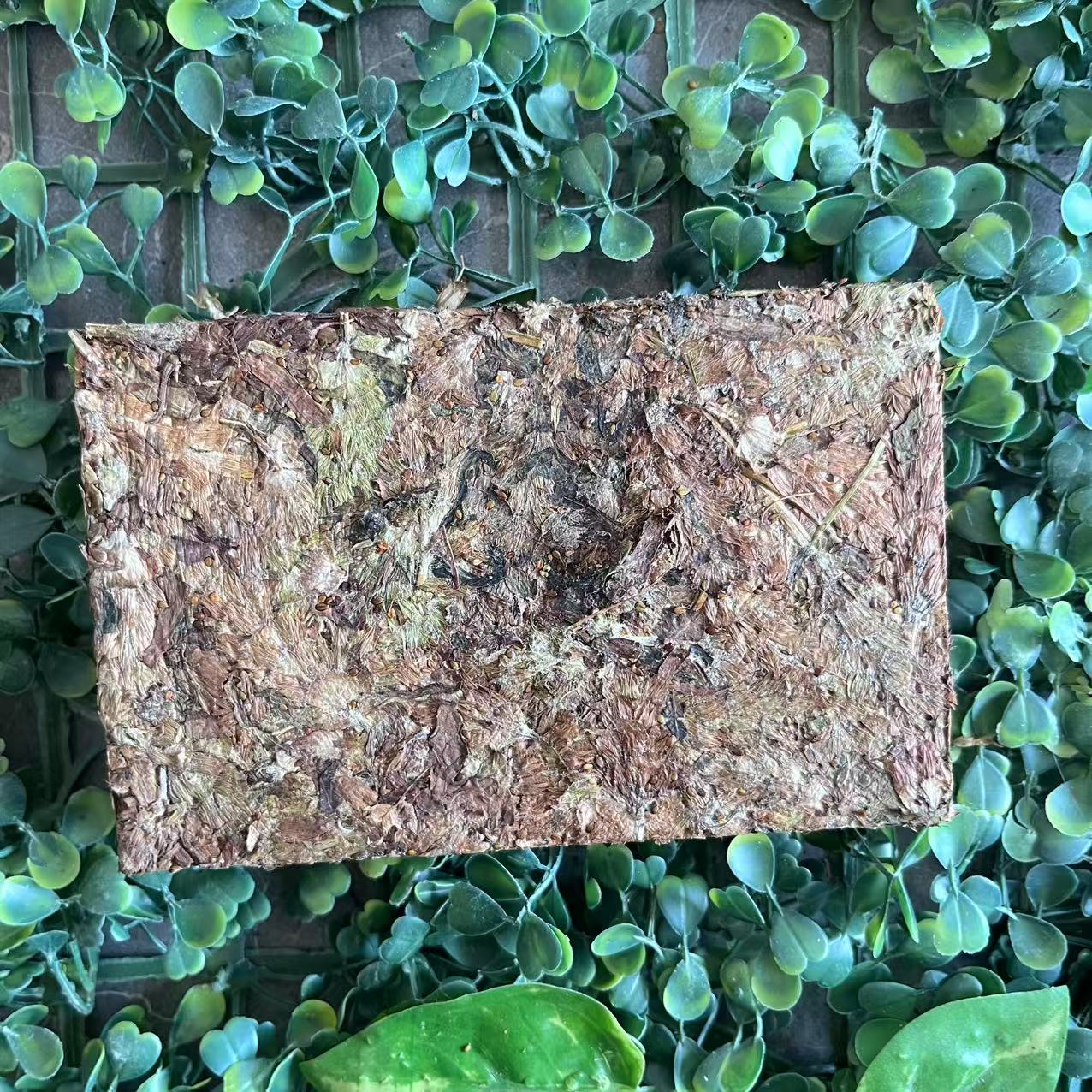 雨腾妹夫  “昆仑B源”须M S元黑凤羽200g/砖 (7月17）