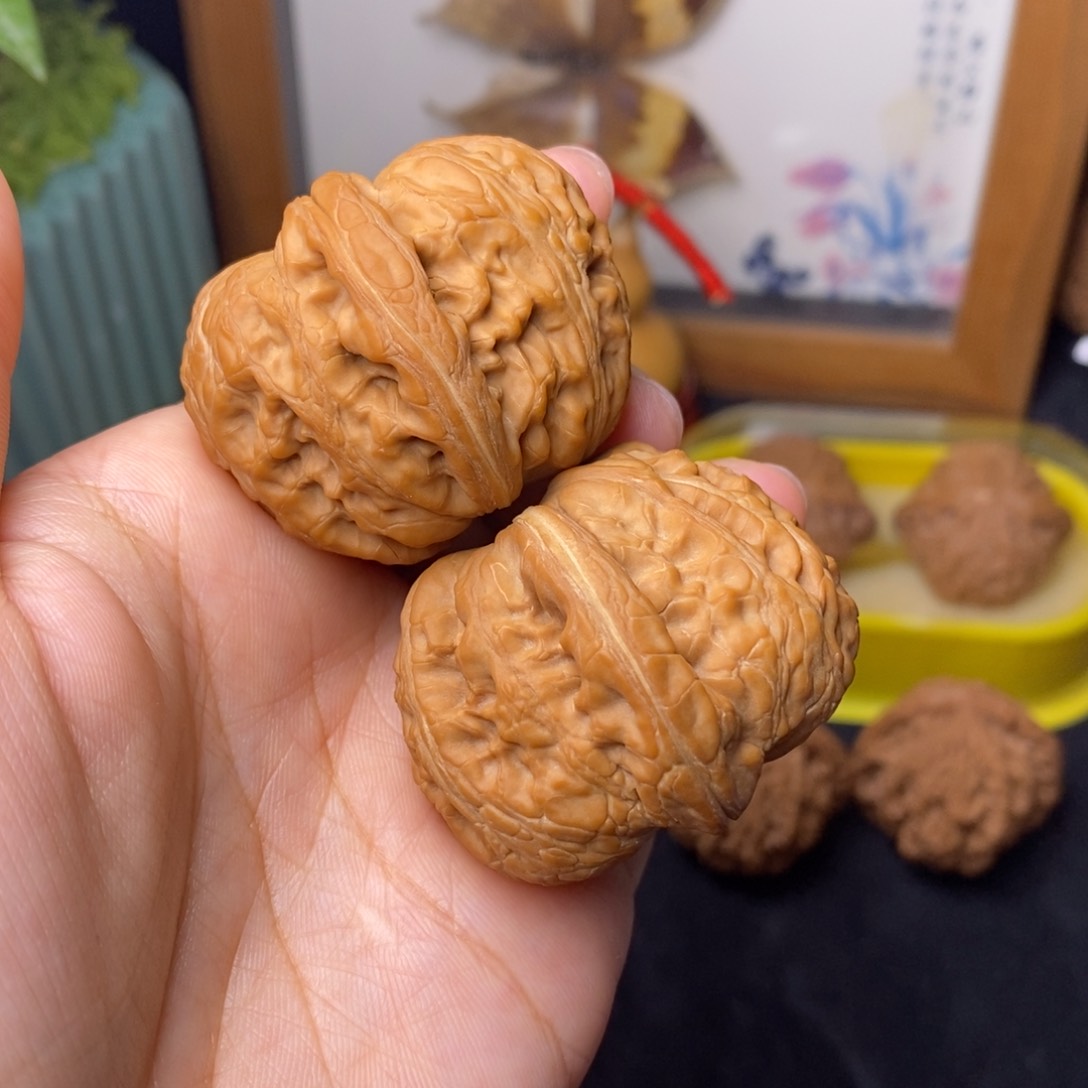 文玩核桃把件42平谷元宝