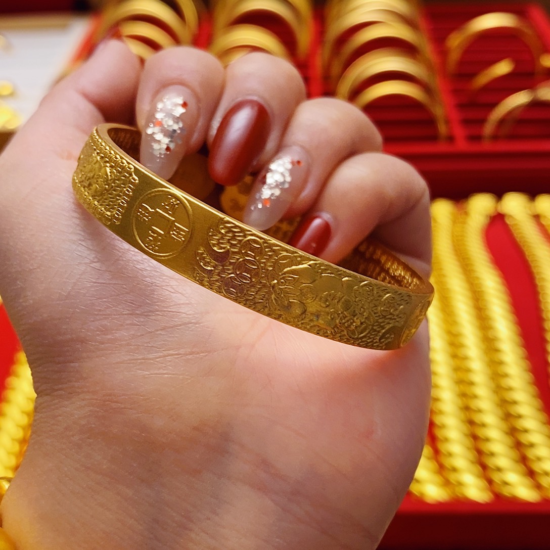 纯铜铜合金时尚饰品简约大方