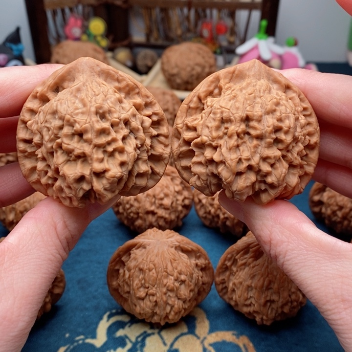 文玩核桃把件官帽48