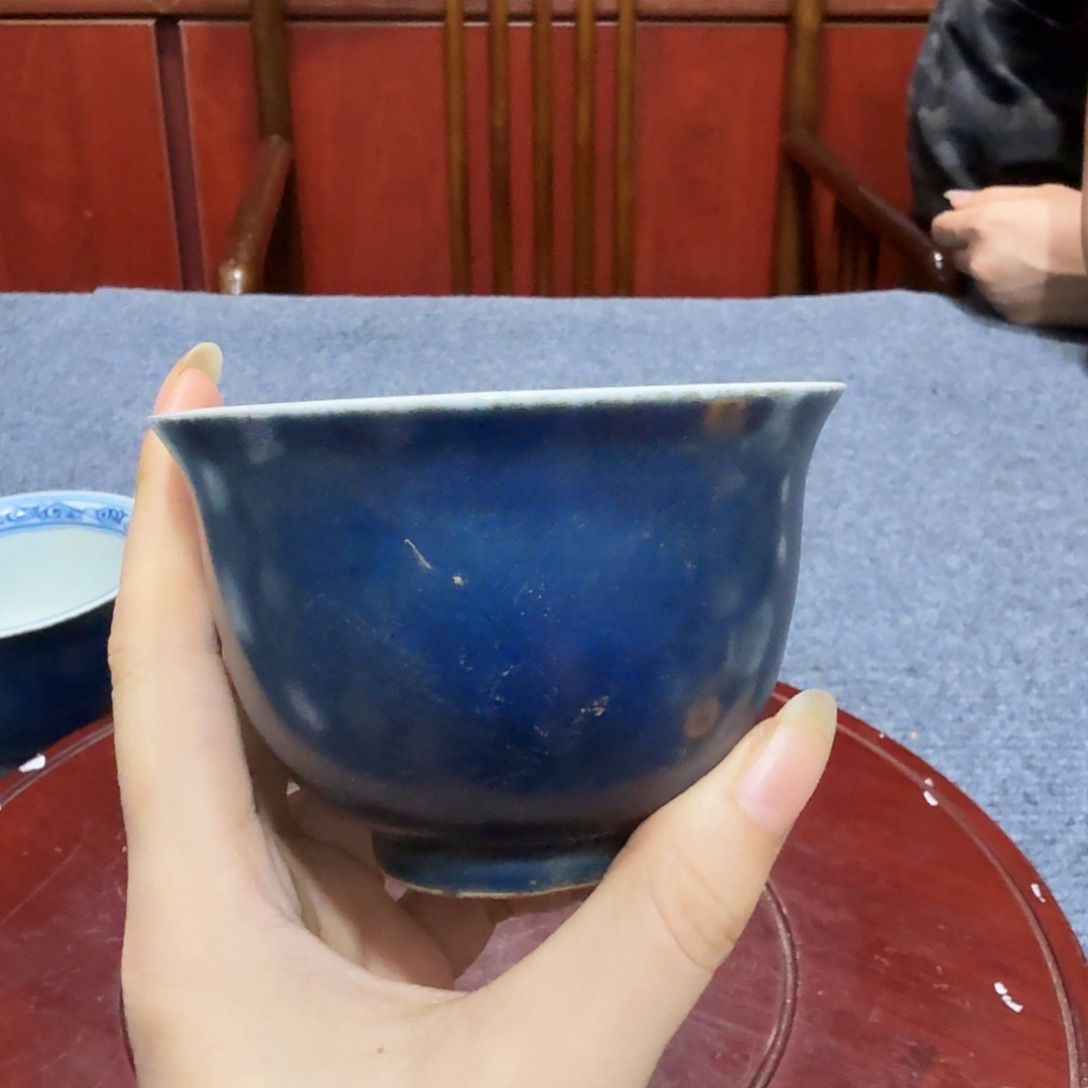 俊***楠瓷片青花杯子一件完整完整