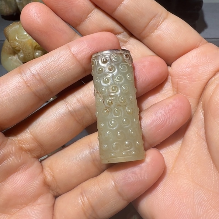 亚***轩和田玉未镶嵌挂件