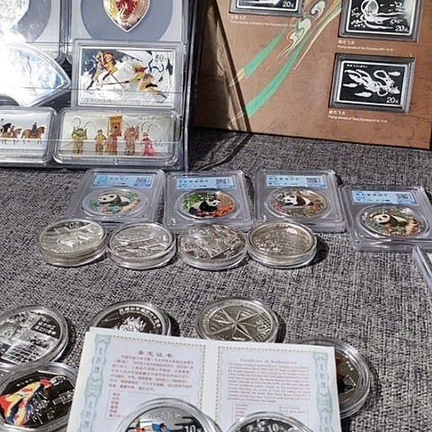 纯银2010年水浒第二组彩色银币带证无盒