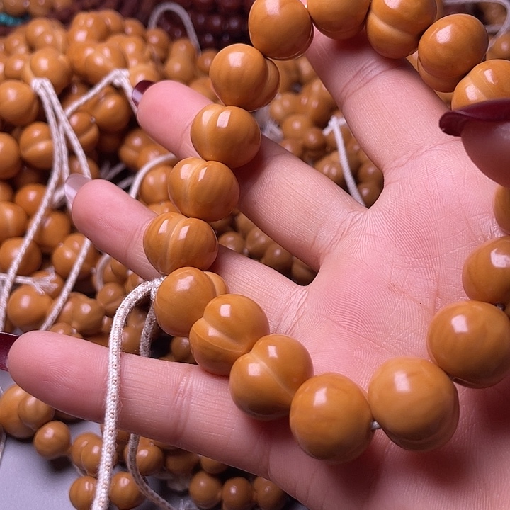 小***乐手串猴头核桃16尺寸镜面柯基屁桃手持全品无暇