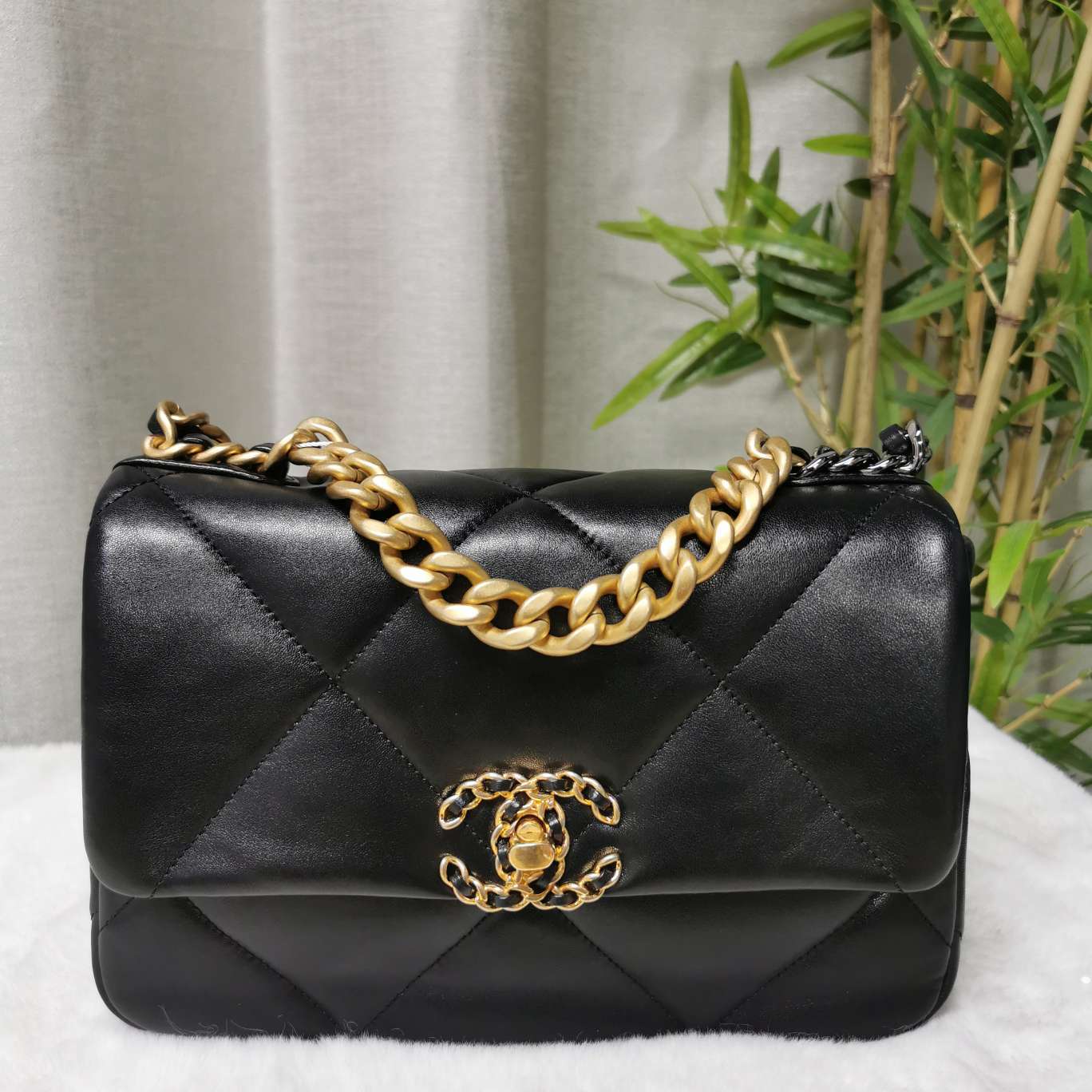 99新 Chanel/香奈儿 久泷奢品汇 黑金19bag小号 13636247