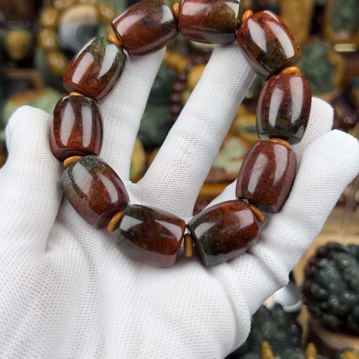 岫岩河磨玉（透闪石质玉）手串未镶嵌侠**逢