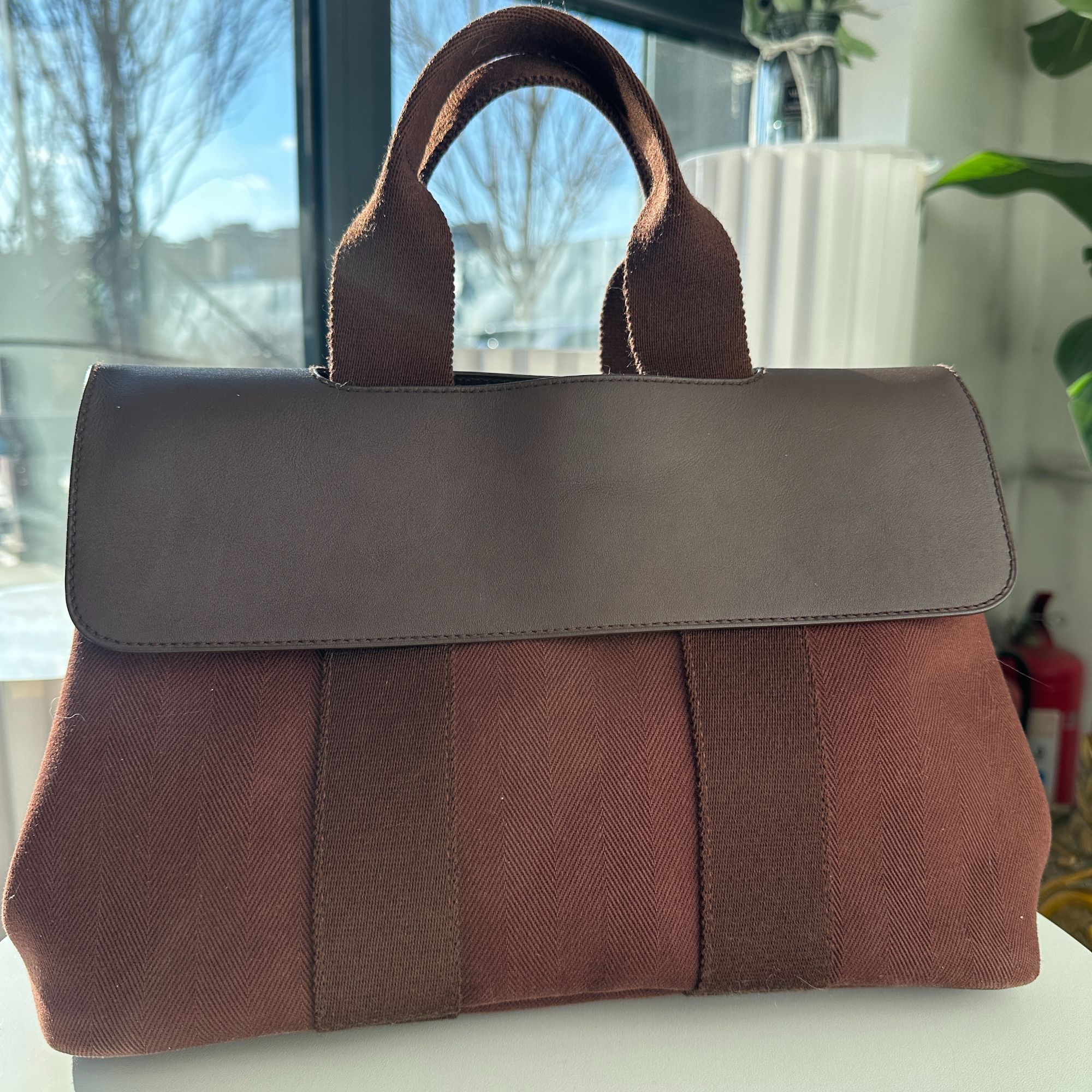 95新 Hermes/爱马仕 95新棕色蘑菇包翻盖托特包