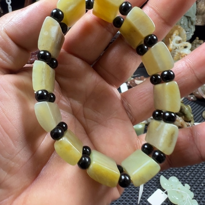 和田玉挂件未镶嵌刘**意