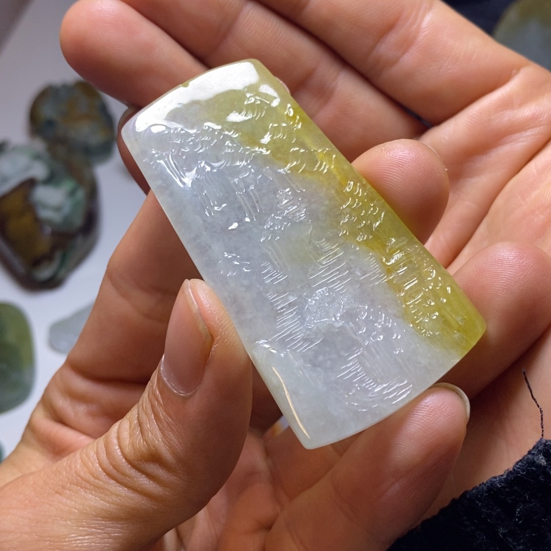定制翡翠未镶嵌翡翠