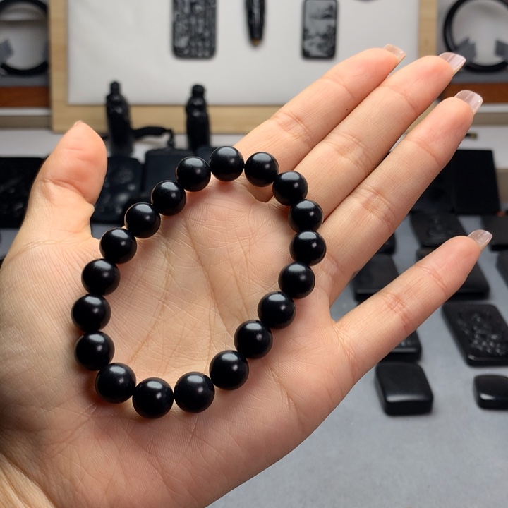 维***维和田玉（墨玉）未镶嵌手串