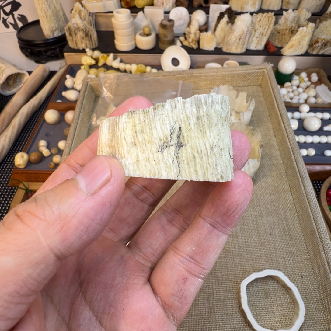 树脂制品特价处理瑕疵