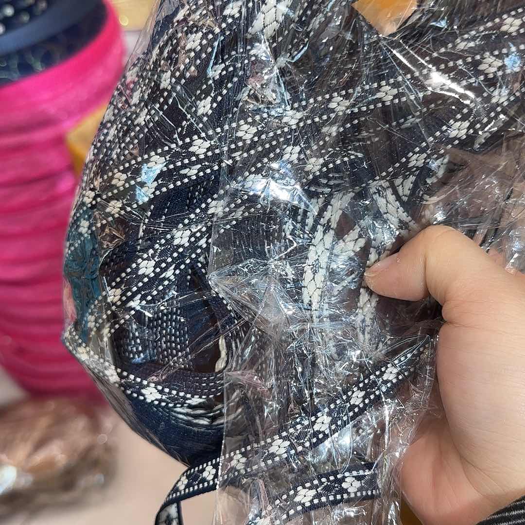哈*服装辅料花边织带