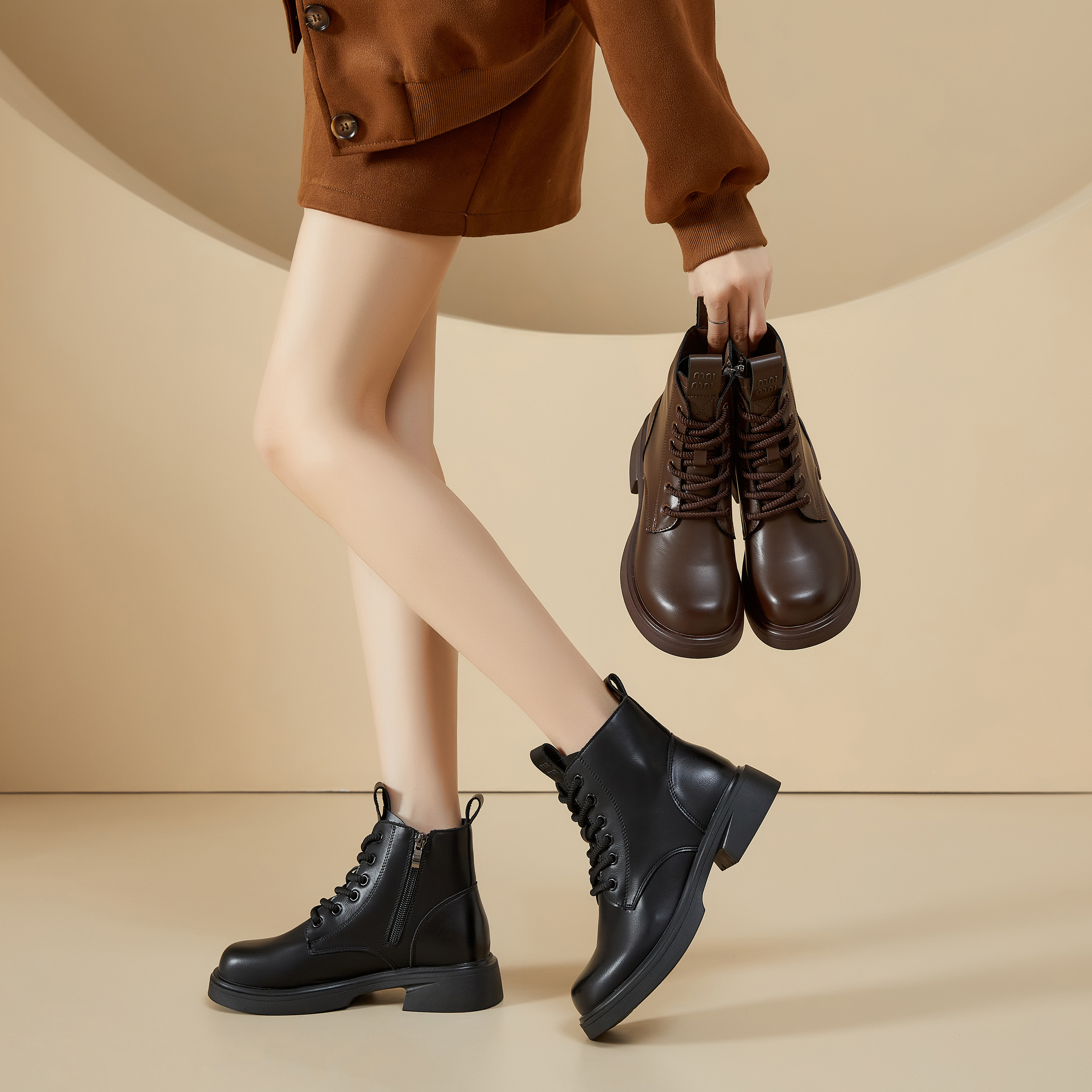 55830大码女鞋短靴加绒二棉美拉德靴子大码女鞋40-43码鞋不显脚大