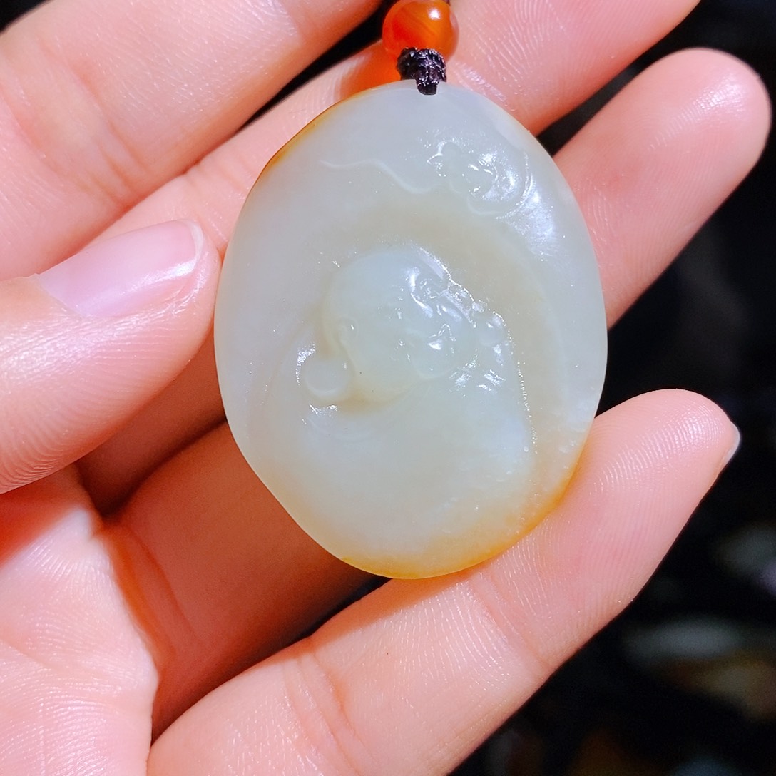 和田玉颈饰未镶嵌