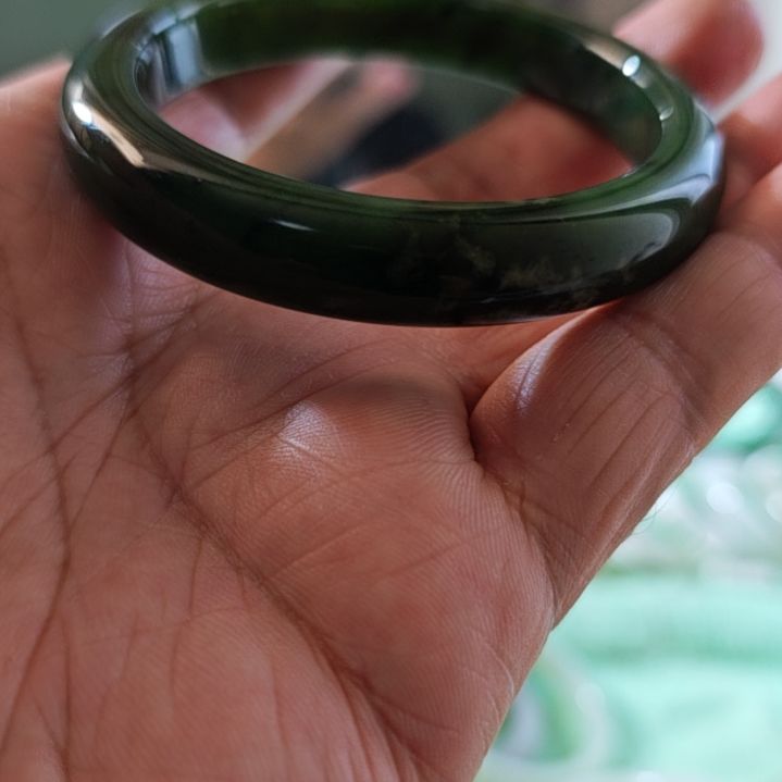 木***木和田玉未镶嵌手镯