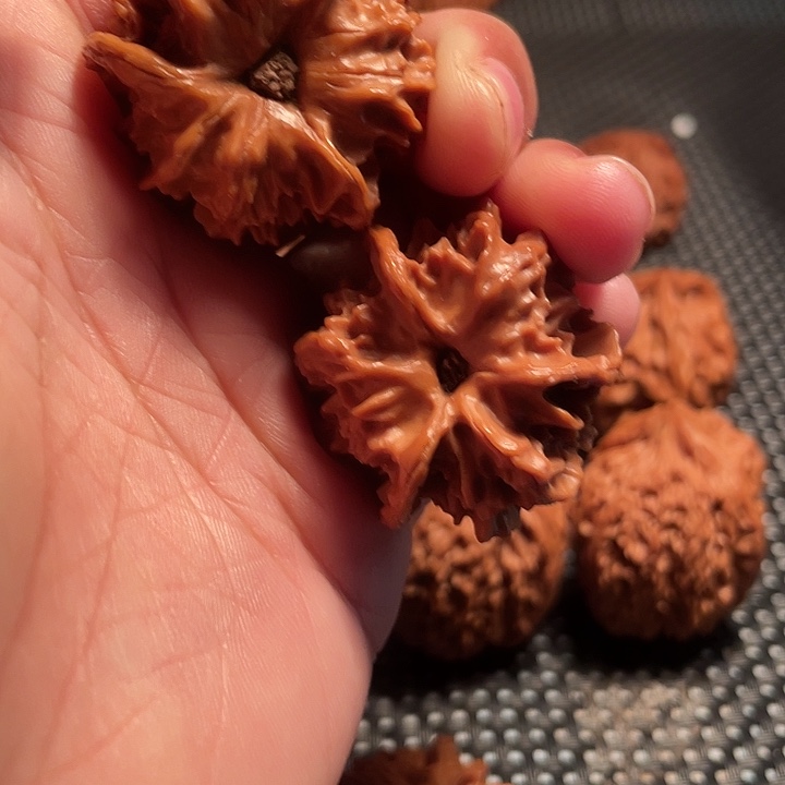 把件文玩核桃35mm野生龙门涧三棱