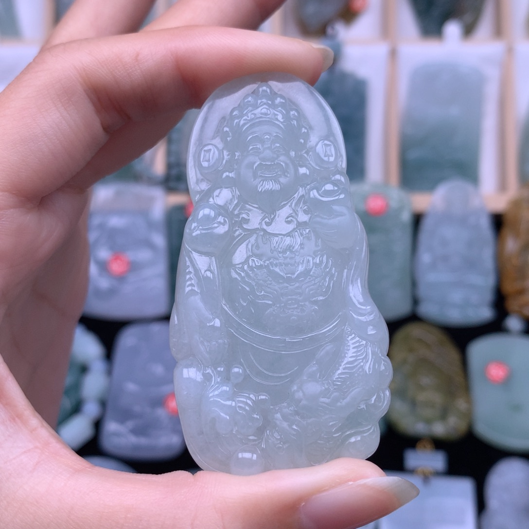 翡翠颈饰未镶嵌′***嘫翡翠