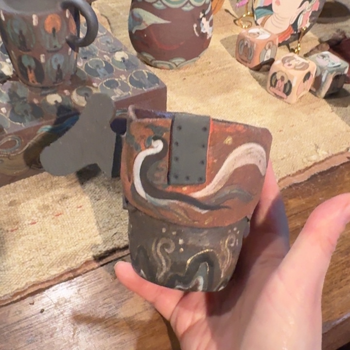 手工制作各种精美陶瓷