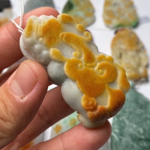 定制翡翠未镶嵌翡翠