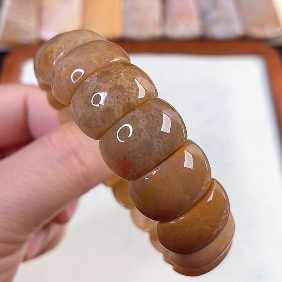 【闪购商品】硅化玉吊坠(赠链)未镶嵌