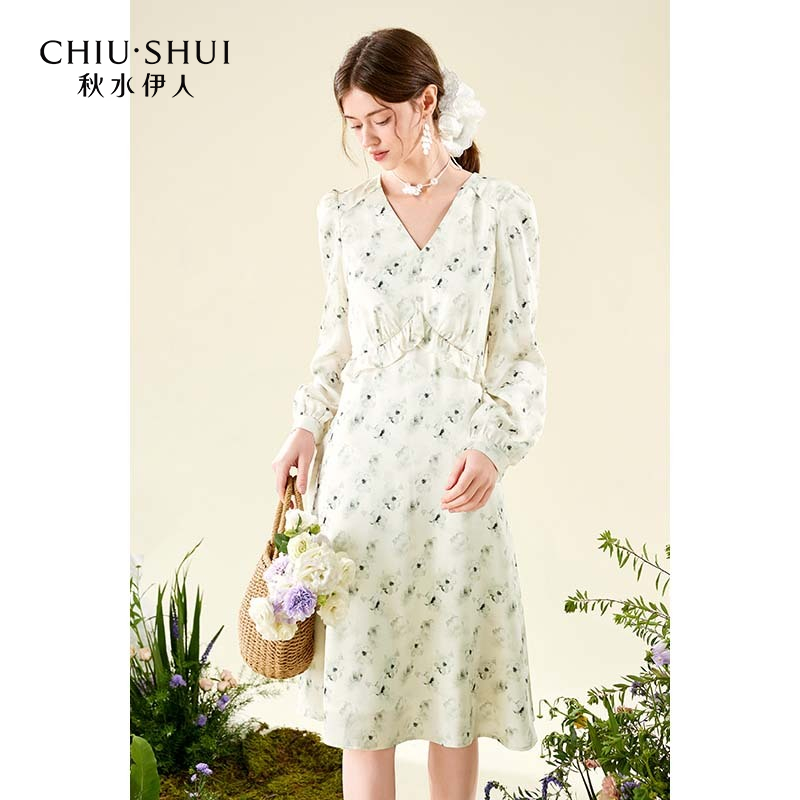 秋水伊人设计感木耳边V领连衣裙2025年春季新款气质624111A020200