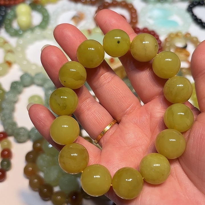 蛇纹石玉未镶嵌手串