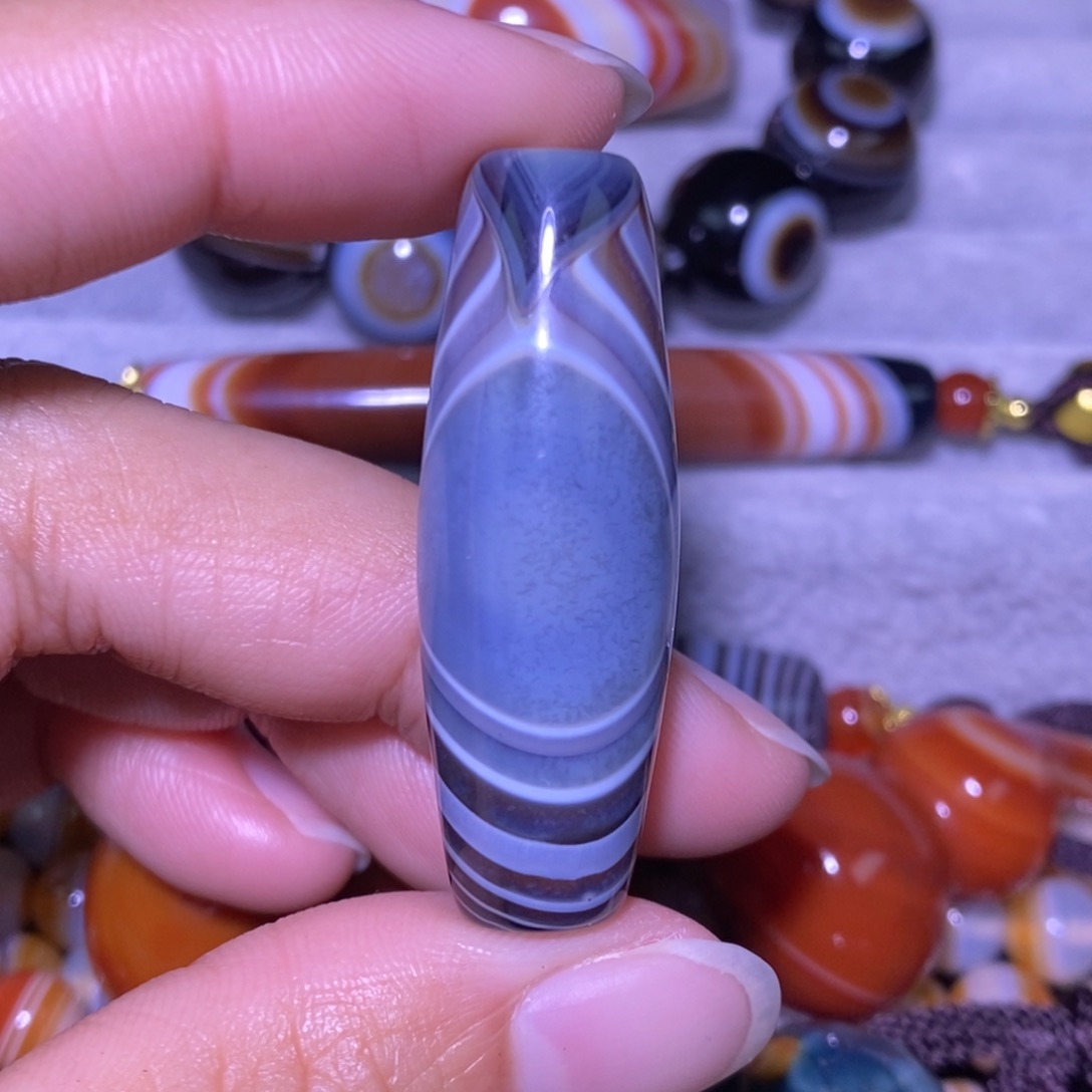 玛瑙/玉髓未镶嵌颈饰