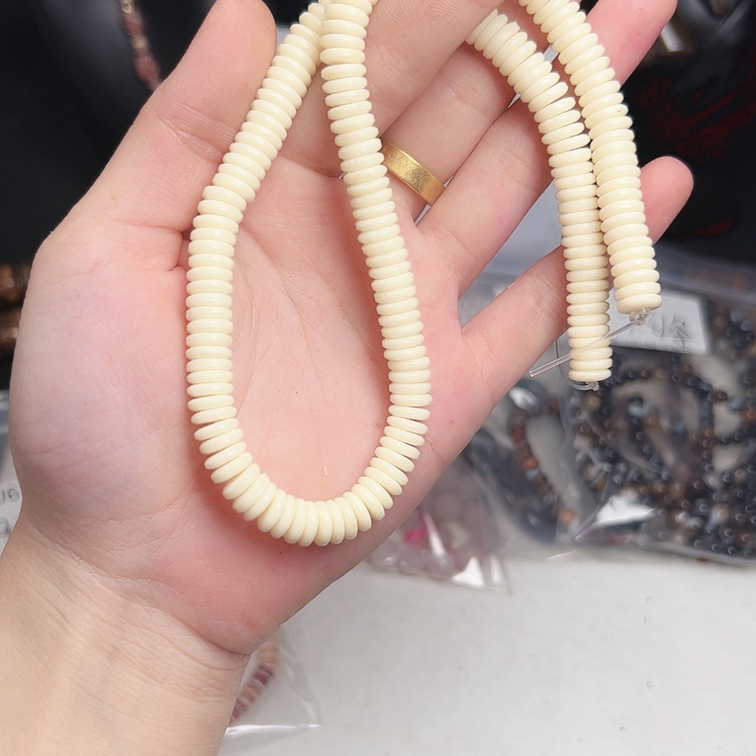 玛瑙/玉髓合金珠宝半成品u678 8m 牛奶奶片一条