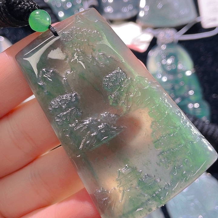 翡翠颈饰未镶嵌34，