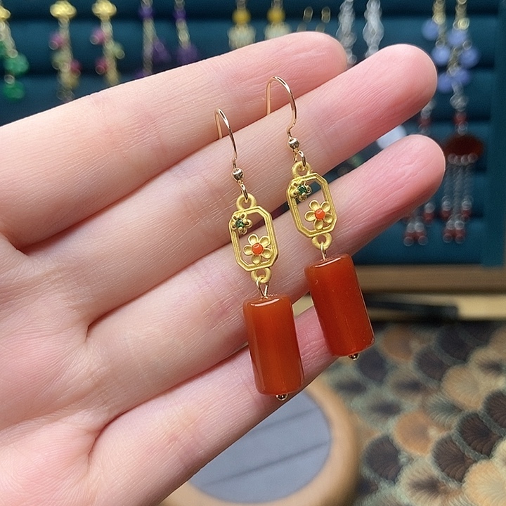 石英质玉耳钉银S925镶嵌