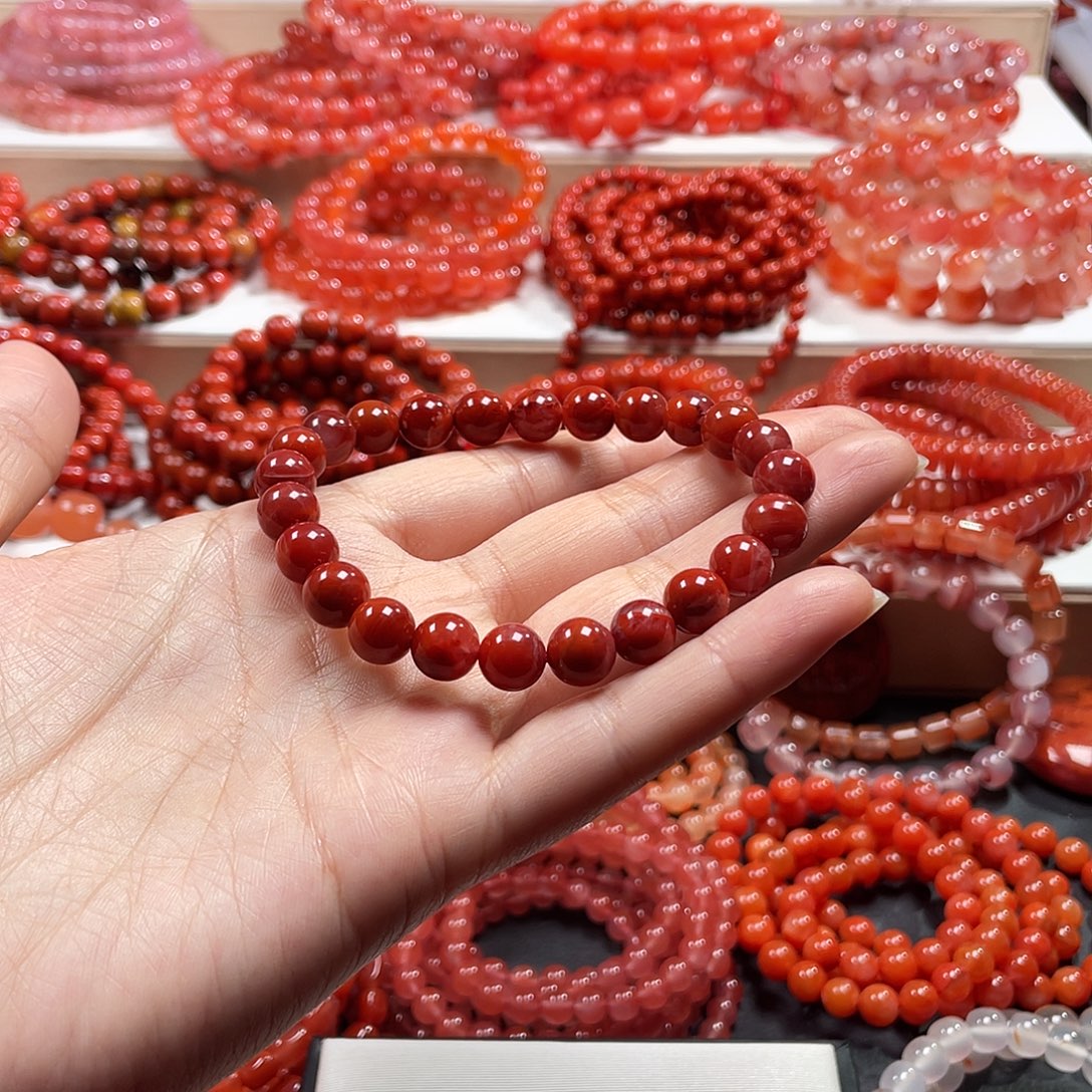 南红玛瑙未镶嵌手链