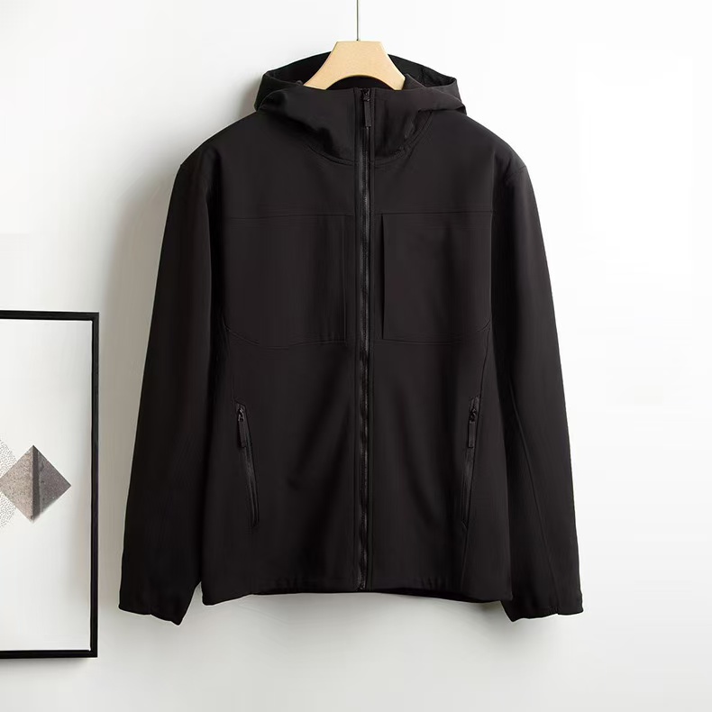 （台州发货)爆款软壳休闲商务户外冲锋衣防水保暖连帽防风运动外套
