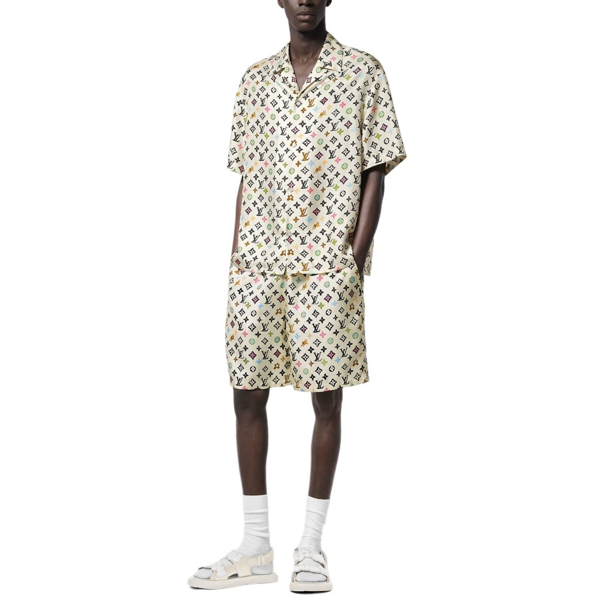 99新 LouisVuitton/路易威登 4555/TylerSS24 浅米色单排扣宽松