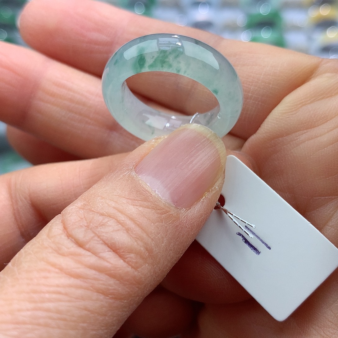 翡翠戒指未镶嵌11号