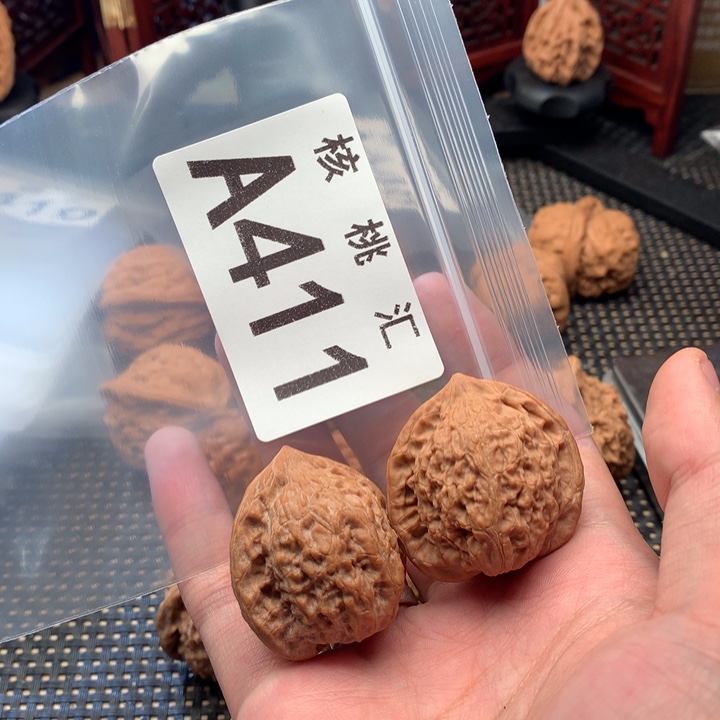 文玩核桃吊坠七步沟