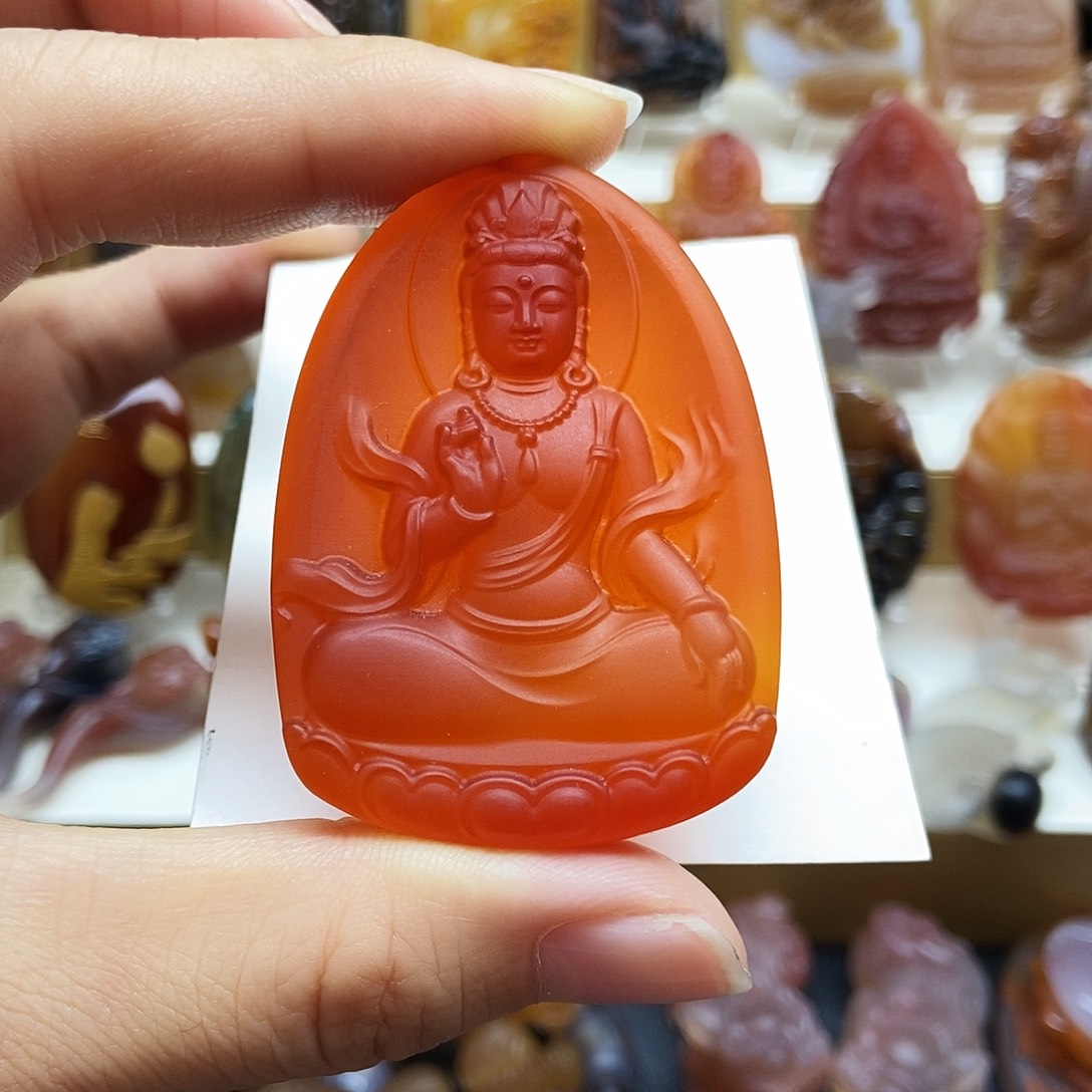 帅***徐玛瑙/玉髓未镶嵌颈饰