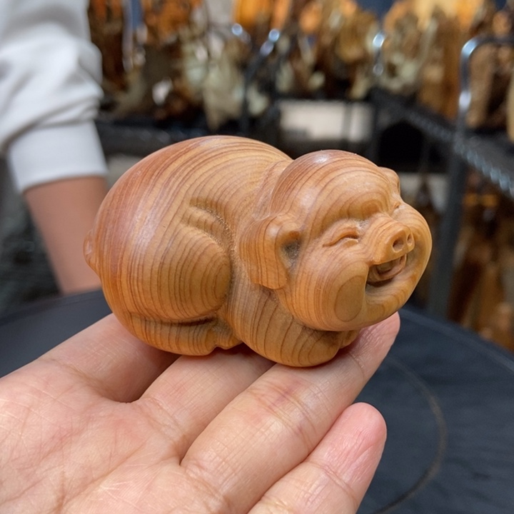 柏木（崖柏）手把件猪
