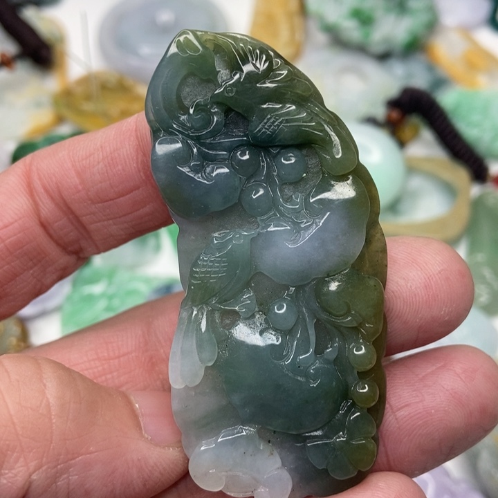 定制翡翠未镶嵌翡翠