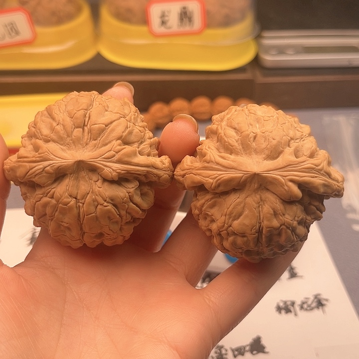 文玩核桃吊坠文玩核桃吧件