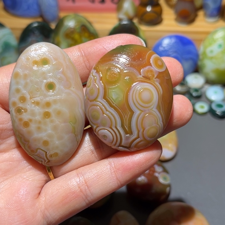 华***路玛瑙/玉髓未镶嵌颈饰