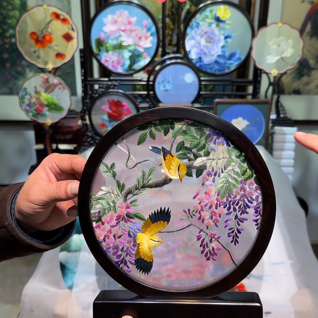 刺绣刺绣工艺精湛10