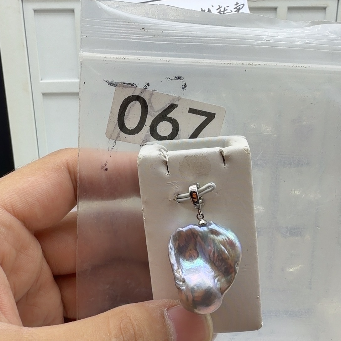 淡水珍珠合金颈饰