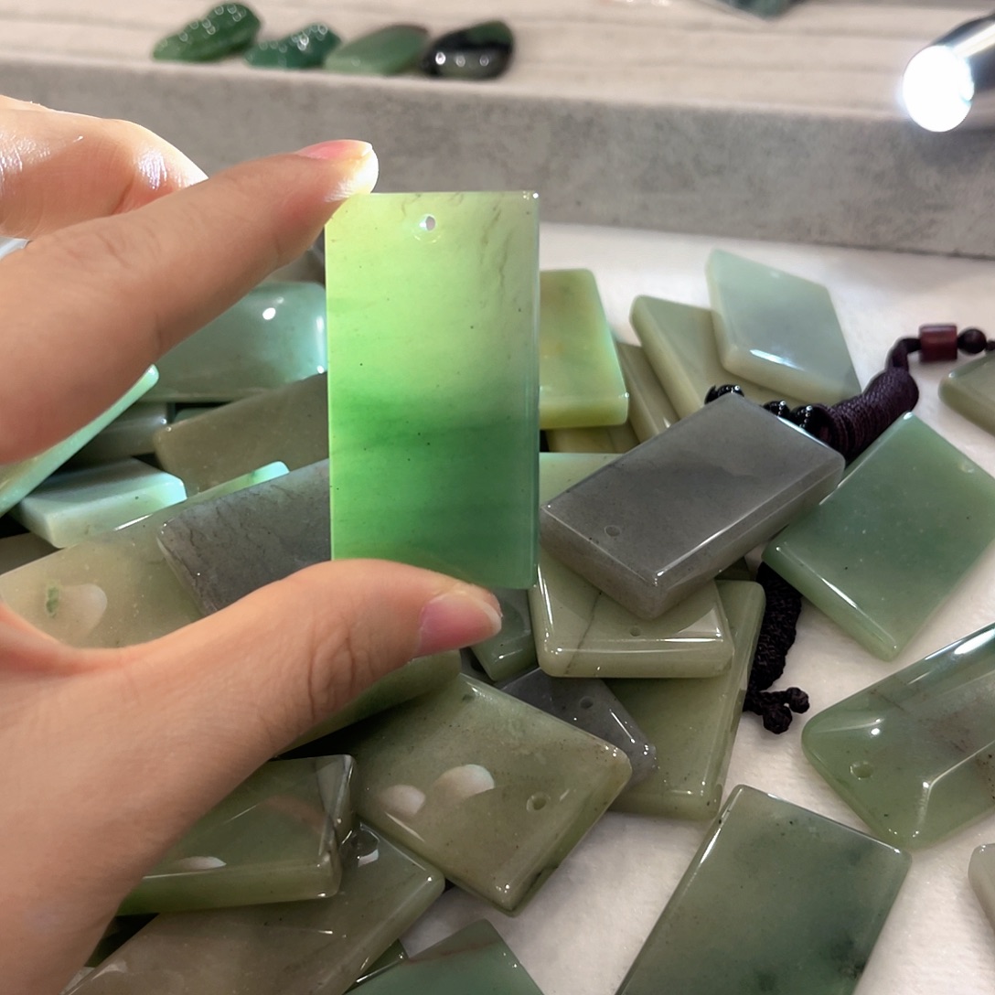 密玉（石英质玉）未镶嵌项链