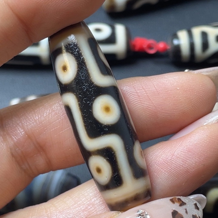 国***姬玛瑙/玉髓未镶嵌颈饰