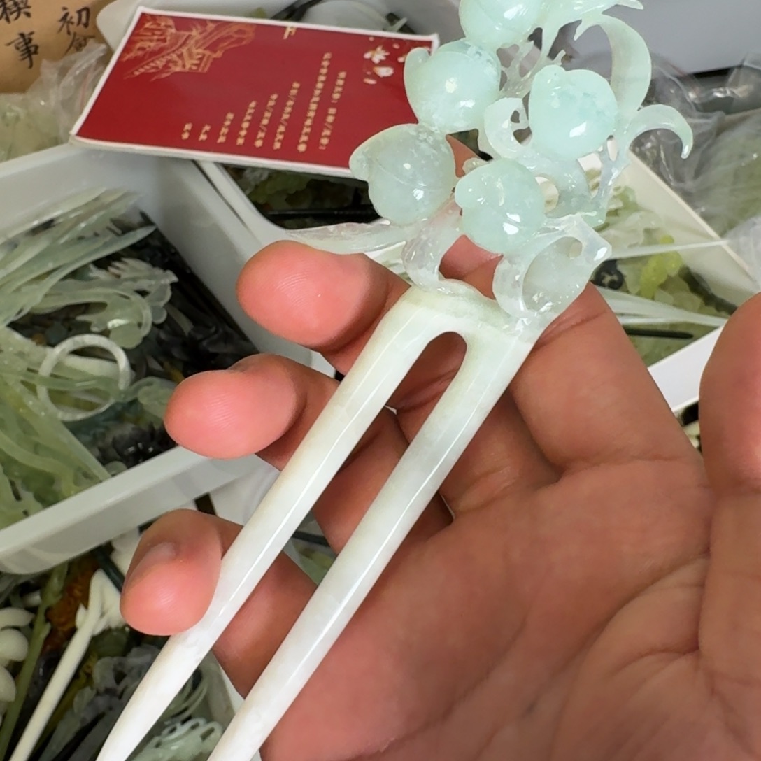 蛇纹石玉未镶嵌发饰