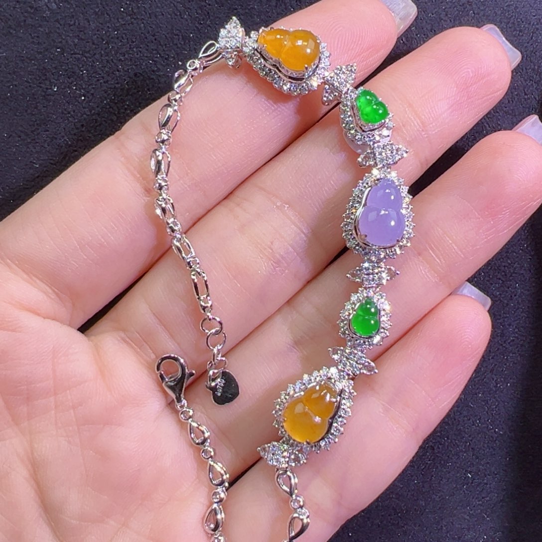 18K金镶嵌手链翡翠手链