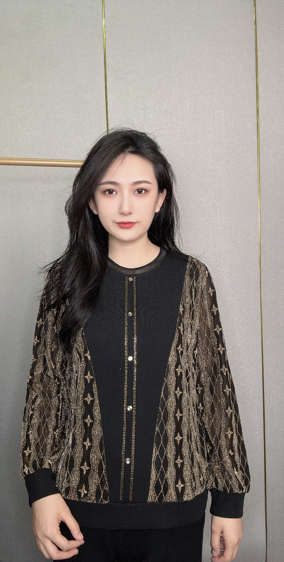 常规长袖薄款宽松型针织拼接女装休闲金丝弹力衫妈妈装春装
